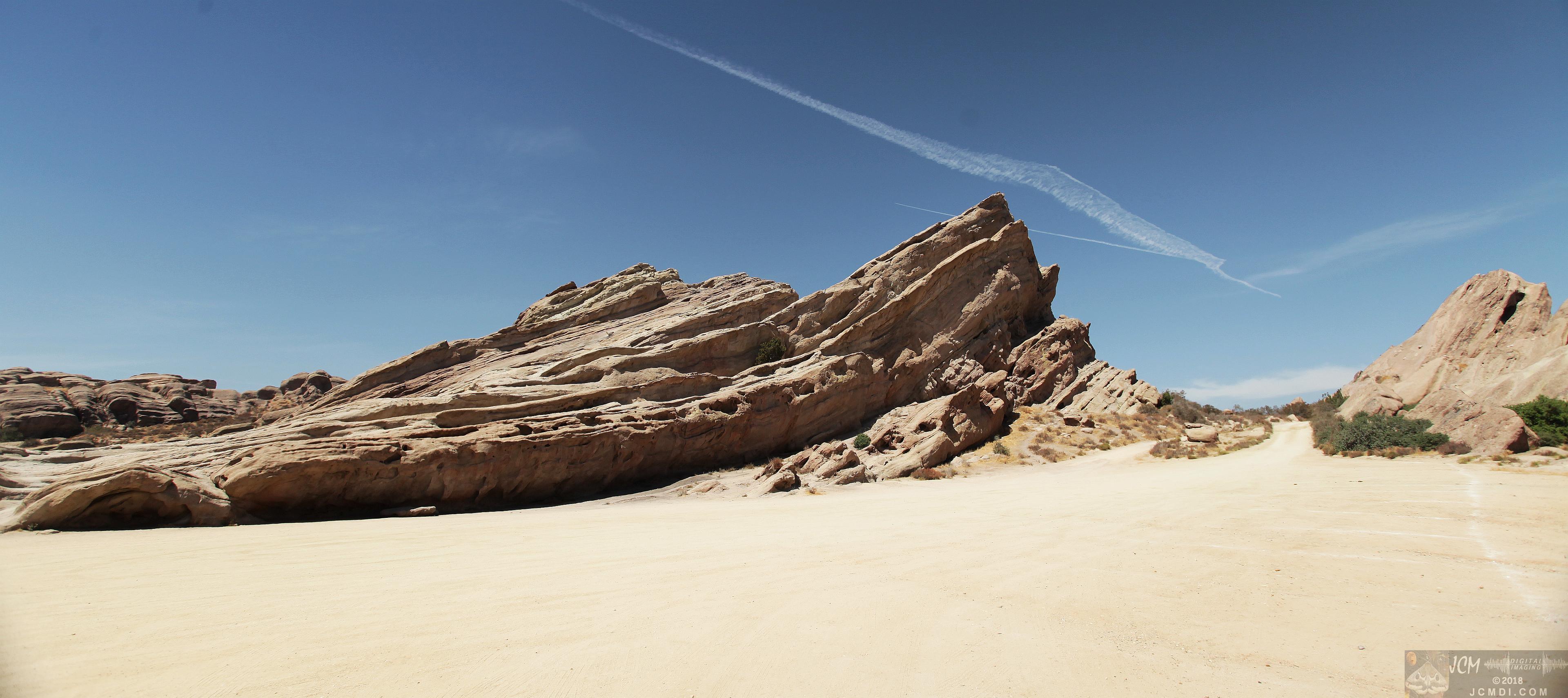 Vasquez Rocks County Park beautiful scenery and landscapes, set of Star Trek, Flintstones, and many old western movies.